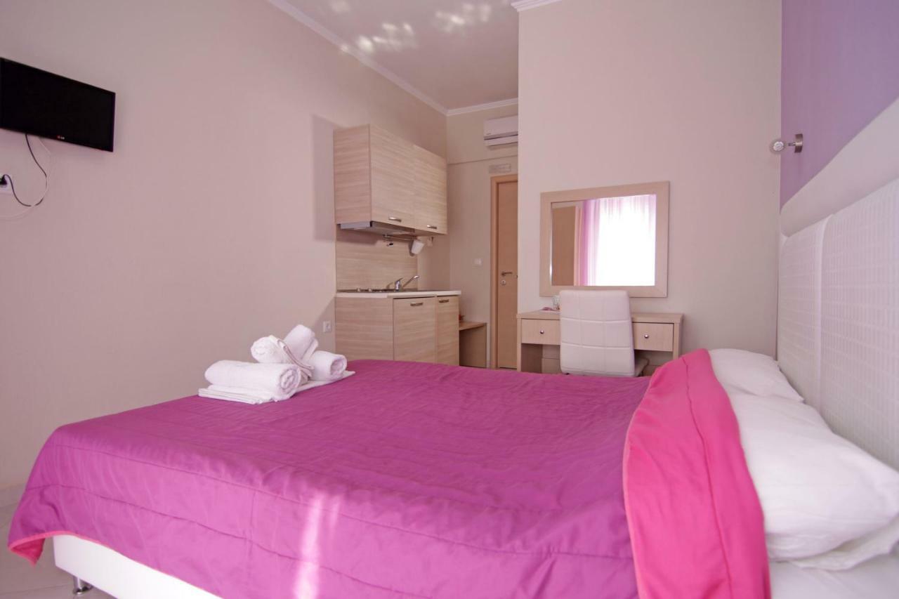Mavridis Rooms Nikiti  Buitenkant foto