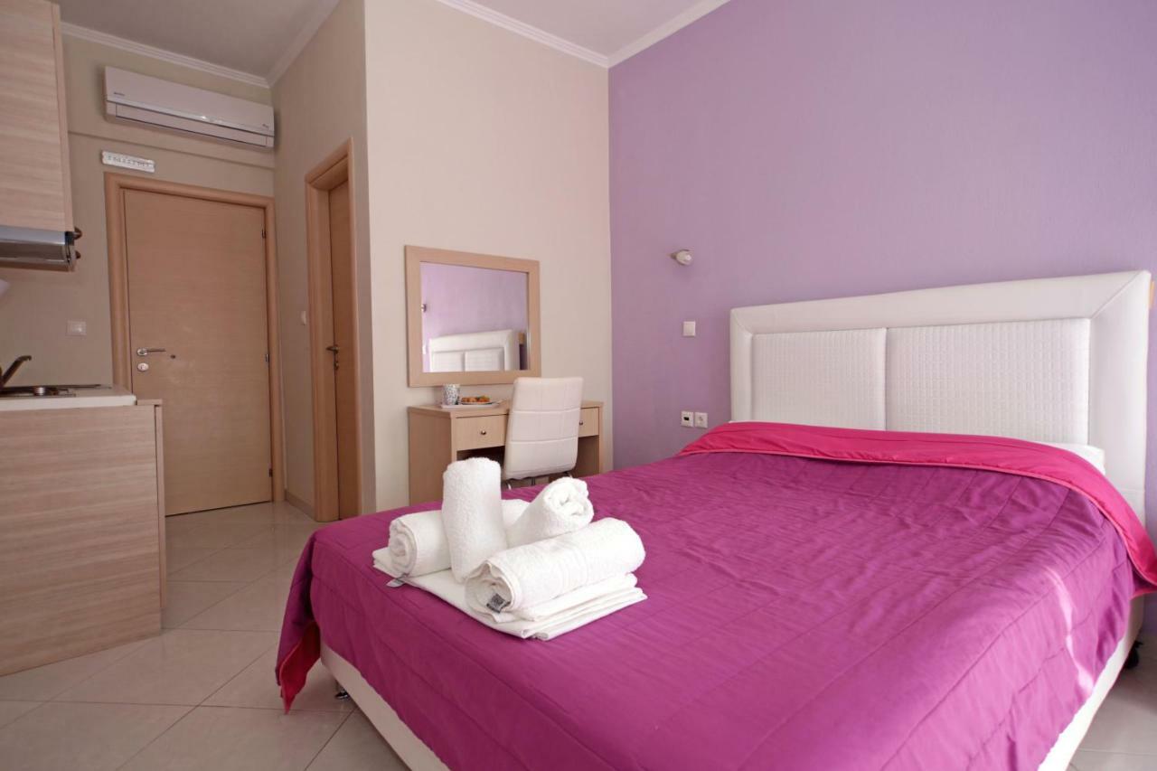 Mavridis Rooms Nikiti  Buitenkant foto